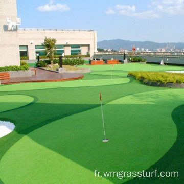 Gazon artificiel d&#39;herbe verte pour terrain de golf